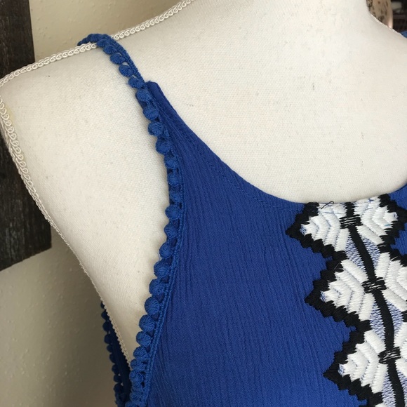 Blue Hazel tank - Picture 3 of 5